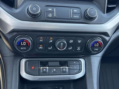 2023 GMC Acadia FWD 4dr SLT