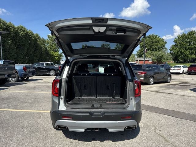 2023 GMC Acadia FWD 4dr SLT