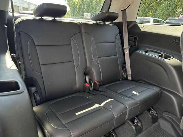 2023 GMC Acadia FWD 4dr SLT