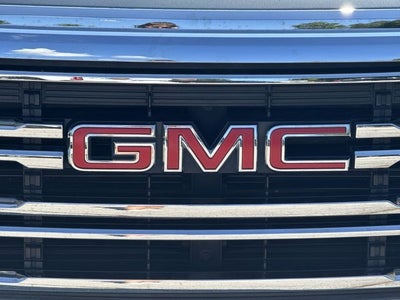 2023 GMC Acadia FWD 4dr SLT
