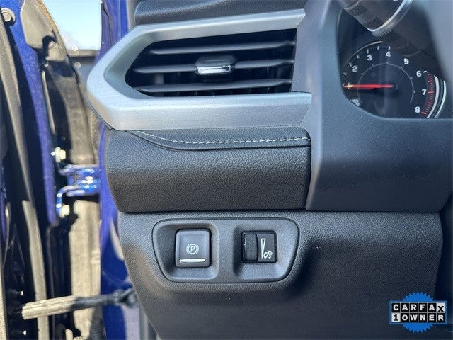 2023 GMC Acadia FWD 4dr SLT