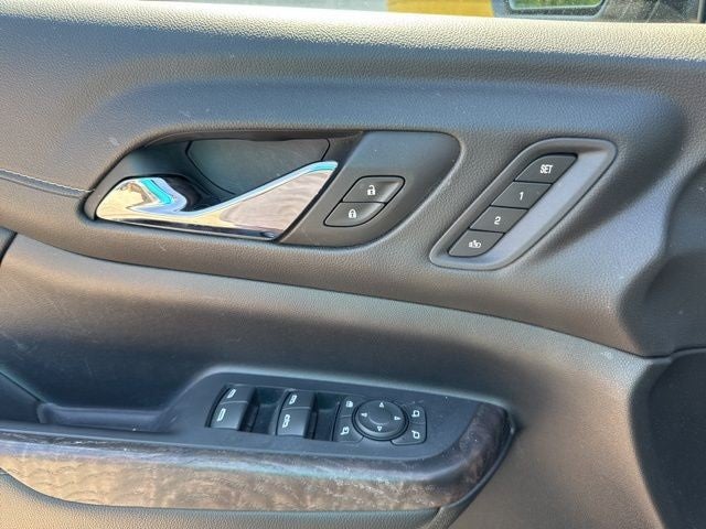 2023 GMC Acadia AWD 4dr Denali