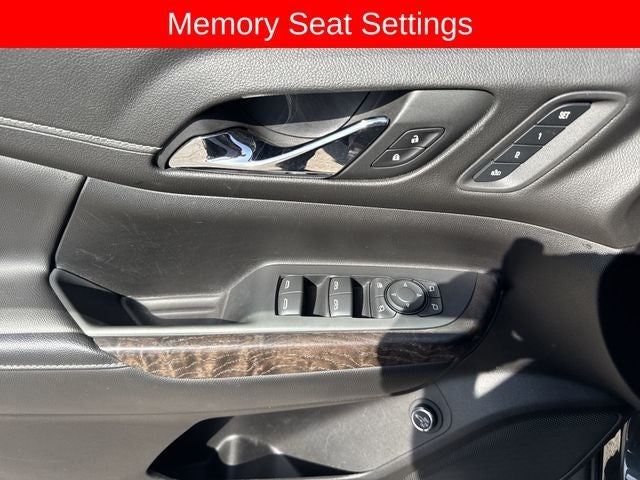 2023 GMC Acadia AWD 4dr Denali