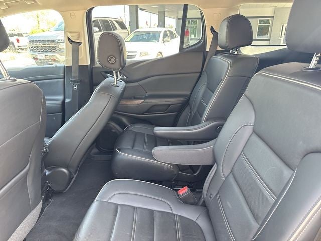 2023 GMC Acadia AWD 4dr Denali