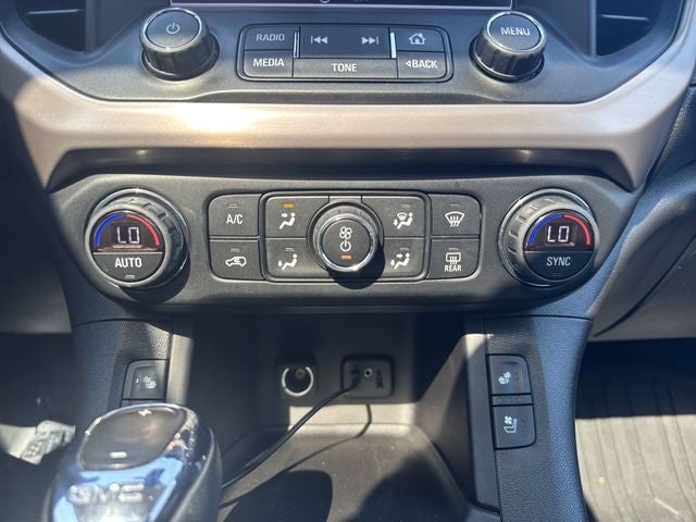 2017 GMC Acadia AWD 4dr Denali