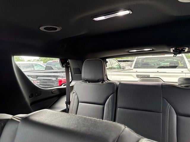 2024 GMC Yukon 4WD 4dr SLT
