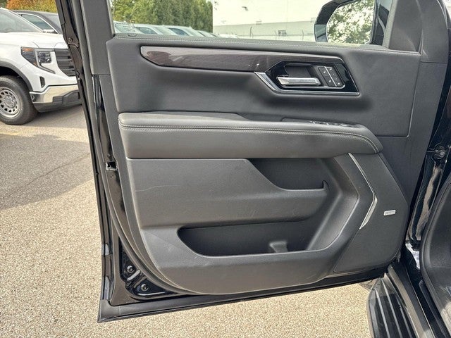 2025 GMC Yukon XL 4WD 4dr Elevation