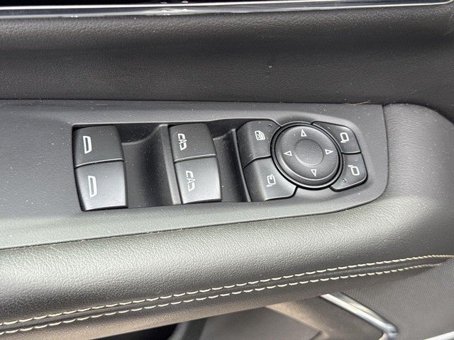 2025 GMC Yukon XL 4WD 4dr Elevation