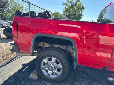 2018 GMC Sierra 2500HD 4WD Crew Cab 153.7" SLT