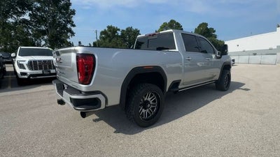 2022 GMC Sierra 2500HD 4WD Crew Cab 159" Denali