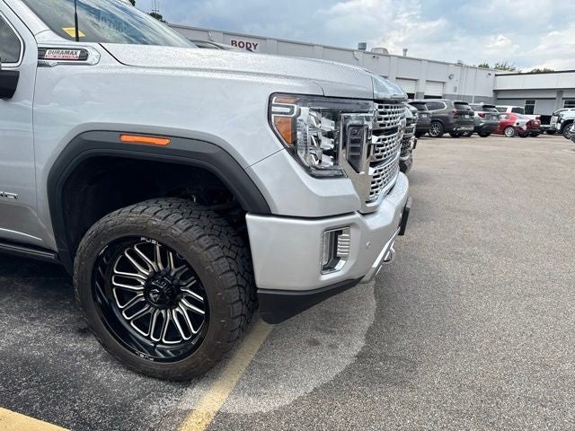 2022 GMC Sierra 2500HD 4WD Crew Cab 159" Denali