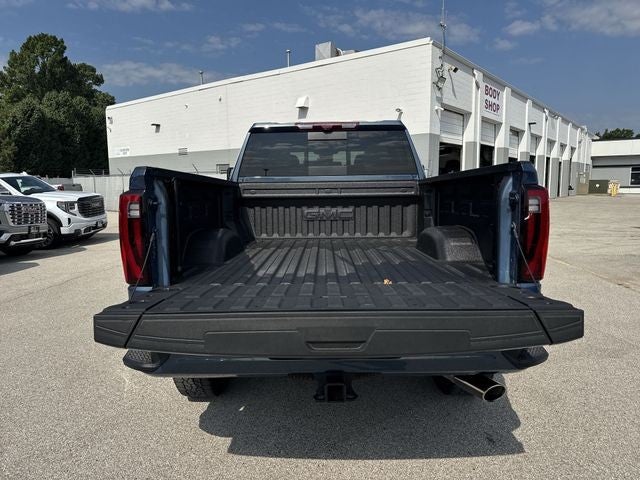 2025 GMC Sierra 2500HD 4WD Crew Cab 159" Denali