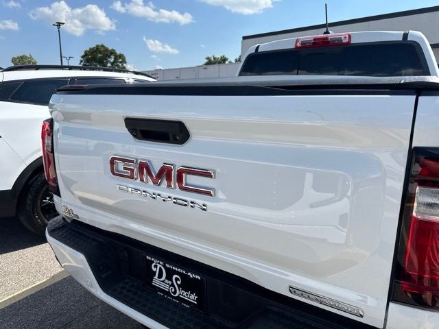 2025 GMC Canyon 4WD Crew Cab Elevation