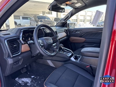 2025 GMC Canyon 4WD Crew Cab AT4