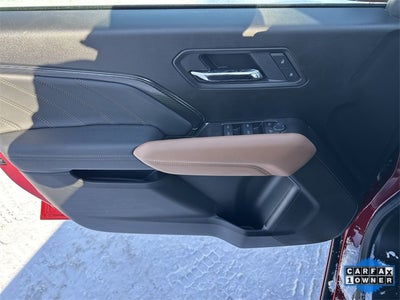 2025 GMC Canyon 4WD Crew Cab AT4