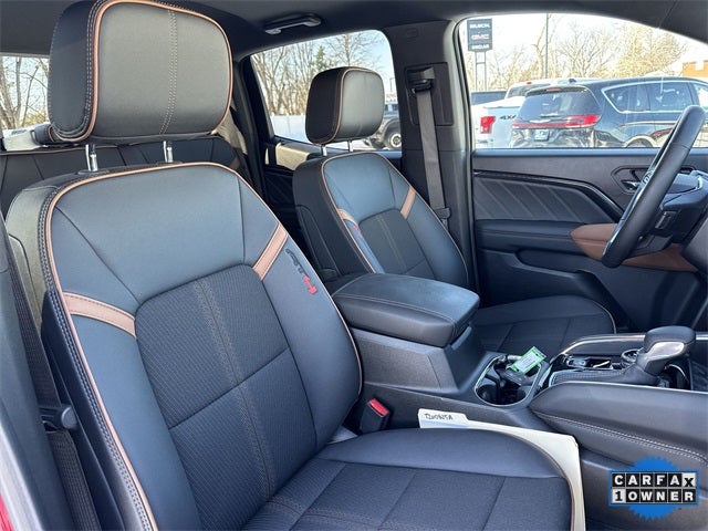 2025 GMC Canyon 4WD Crew Cab AT4