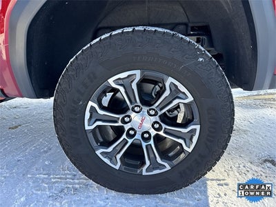 2025 GMC Canyon 4WD Crew Cab AT4