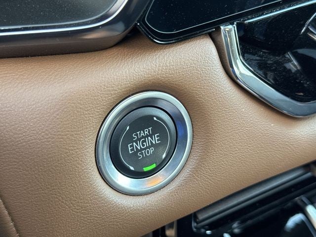 2025 GMC Canyon 4WD Crew Cab AT4