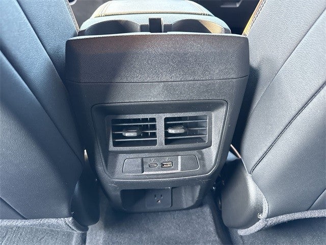 2025 GMC Canyon 4WD Crew Cab AT4