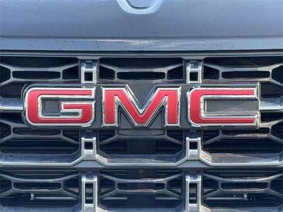 2025 GMC Canyon 4WD Crew Cab AT4