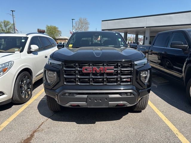 2023 GMC Canyon AT4