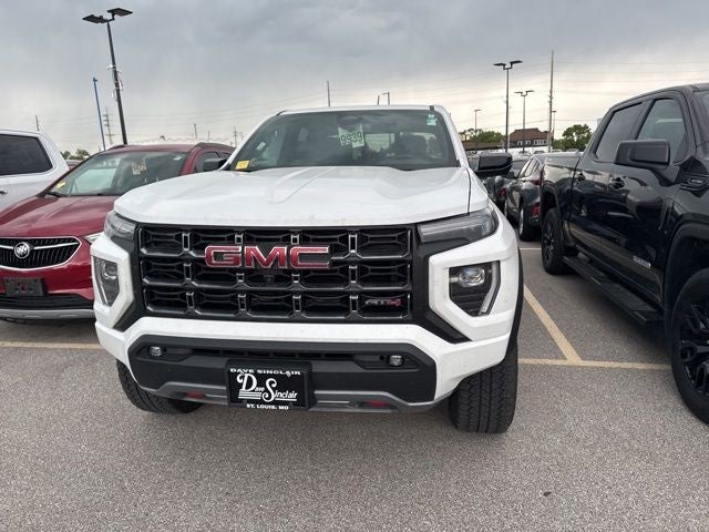 2024 GMC Canyon 4WD Crew Cab AT4