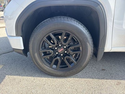 2024 GMC Sierra 1500 4WD Crew Cab 147" Pro