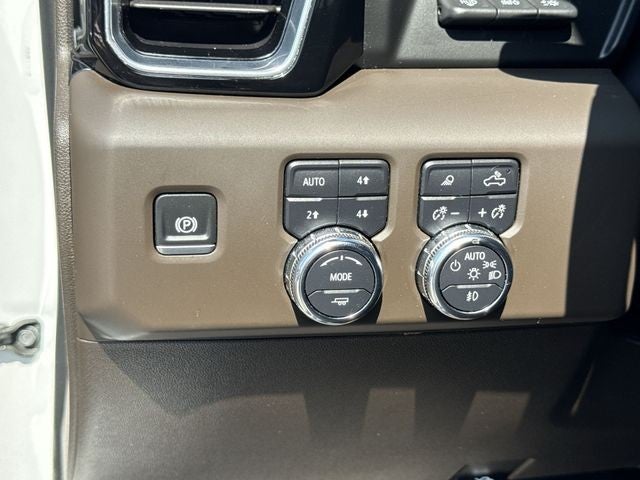 2025 GMC Sierra 1500 4WD Crew Cab 147" Denali