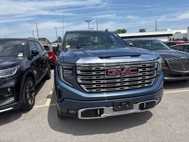 2025 GMC Sierra 1500 4WD Crew Cab 147" Denali