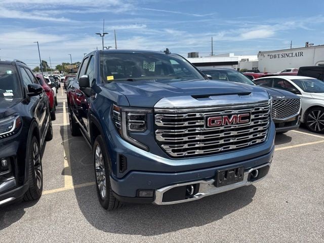 2025 GMC Sierra 1500 4WD Crew Cab 147" Denali
