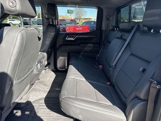 2023 GMC Sierra 1500 4WD Crew Cab 147" Denali