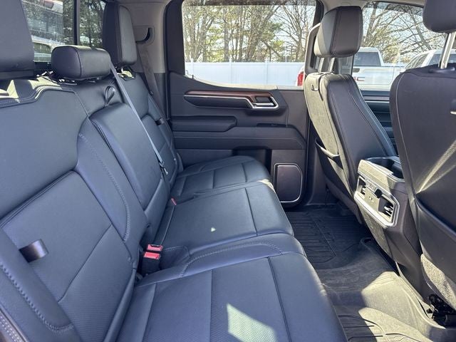 2023 GMC Sierra 1500 4WD Crew Cab 147" Denali