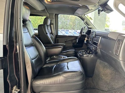 2020 GMC Savana Cargo Van RWD 2500 155"