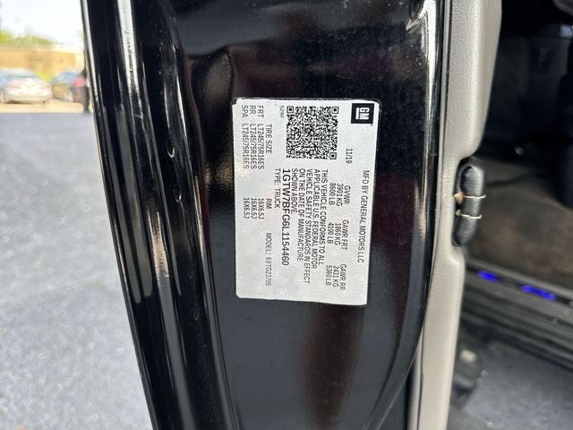 2020 GMC Savana Cargo Van RWD 2500 155"