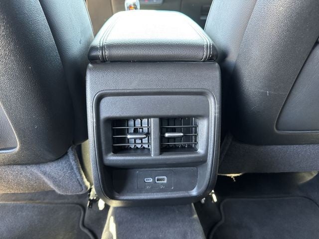 2025 Cadillac XT4 AWD 4dr Premium Luxury