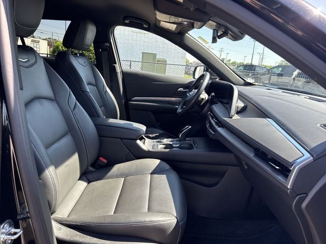 2025 Cadillac XT4 AWD 4dr Premium Luxury