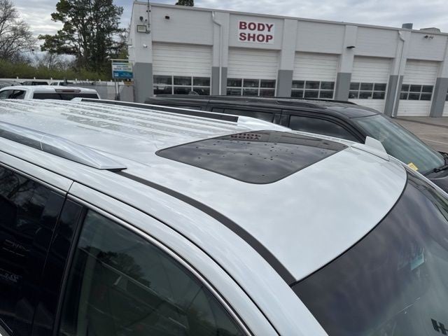 2016 Cadillac Escalade ESV 4WD 4dr Luxury Collection