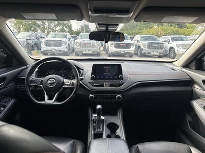 2021 Nissan Altima 2.5 SR Sedan