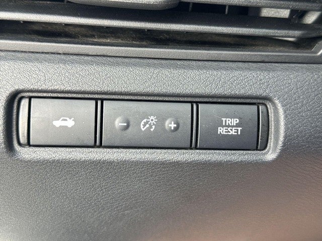2021 Nissan Altima 2.5 SR Sedan