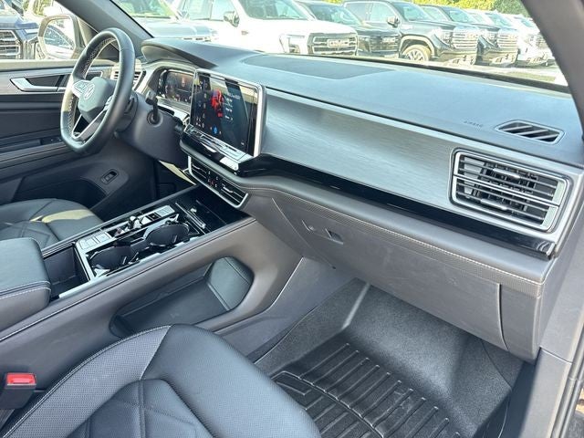 2026 Volkswagen Atlas Cross Sport 2.0T SE w/Technology 4MOTION