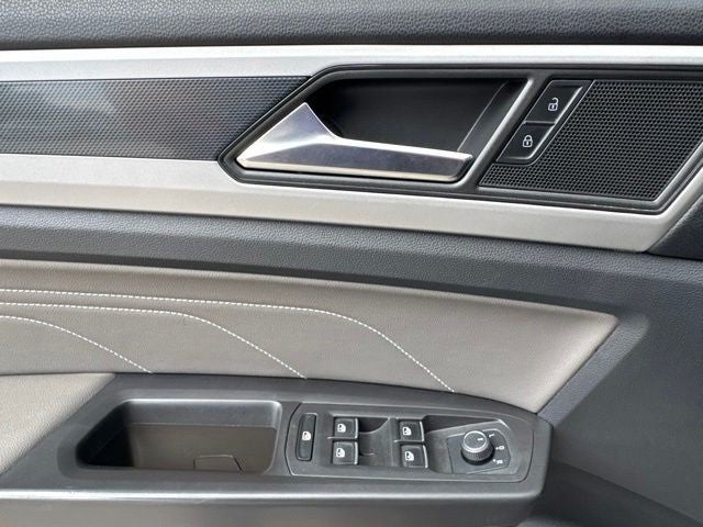 2023 Volkswagen Atlas 3.6L V6 SEL R-Line Black 4MOTION