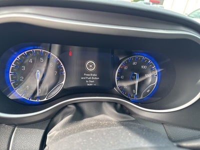 2025 Chrysler Pacifica Select FWD