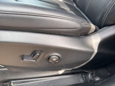 2025 Chrysler Pacifica Select FWD
