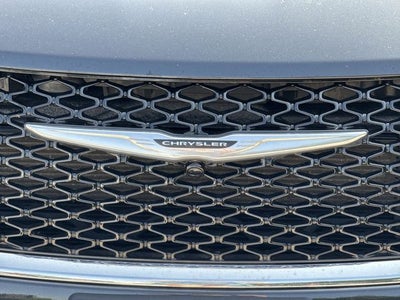 2023 Chrysler Pacifica Touring L FWD