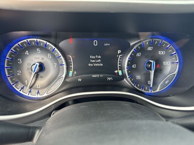 2023 Chrysler Pacifica Touring L FWD