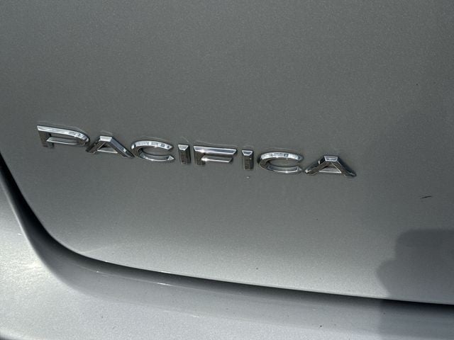 2023 Chrysler Pacifica Touring L FWD
