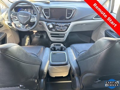 2024 Chrysler Pacifica Touring L FWD