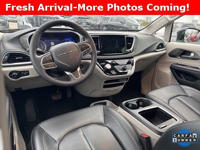 2024 Chrysler Pacifica Touring L FWD