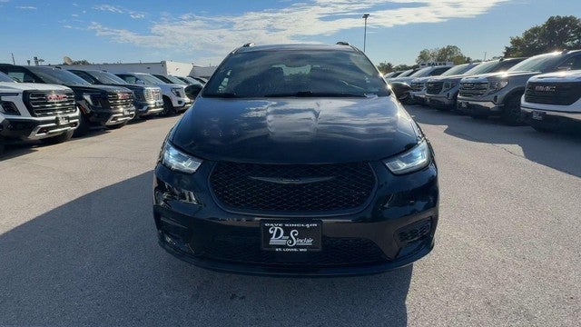 2025 Chrysler Pacifica Limited FWD