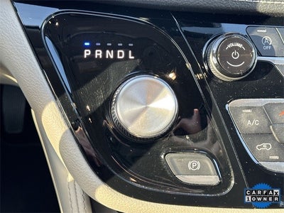 2024 Chrysler Pacifica Limited FWD